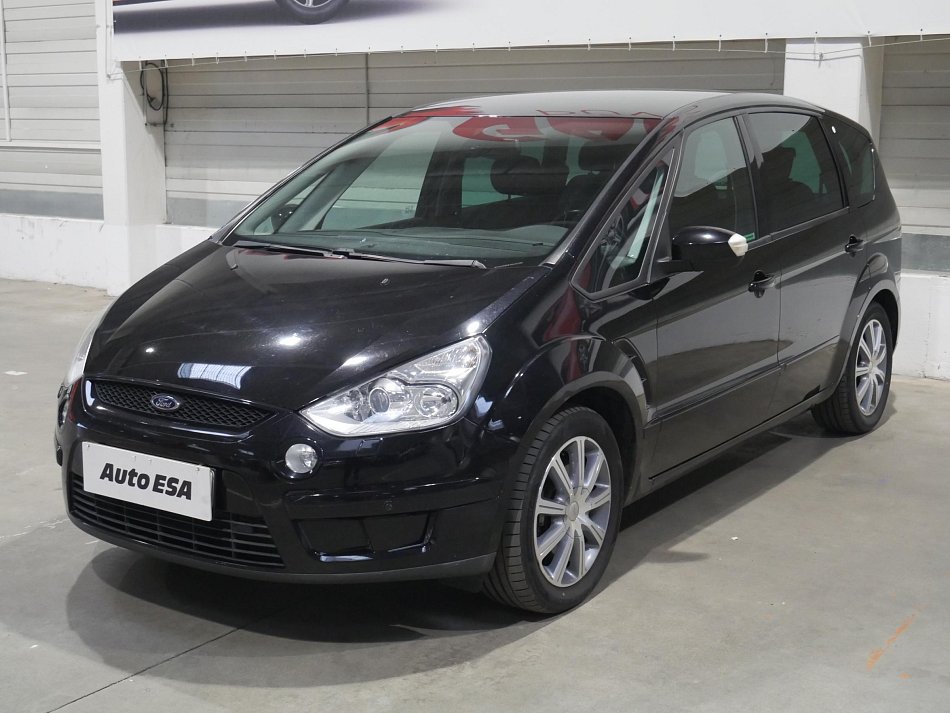 Ford S-MAX 2.5  7míst