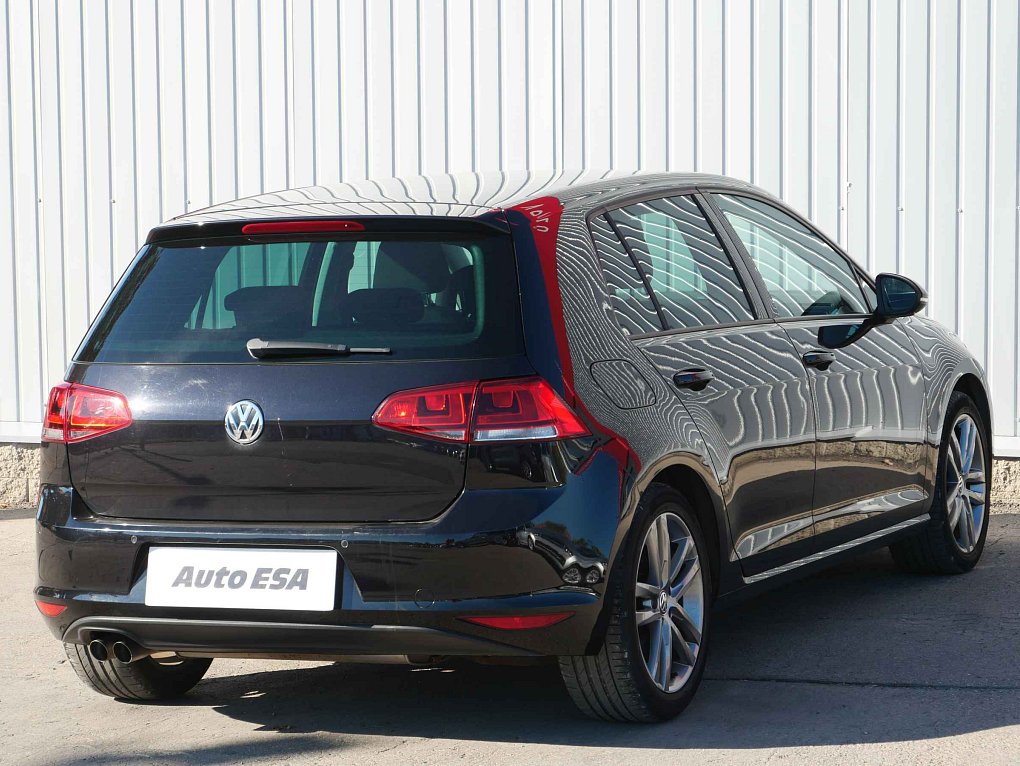 Volkswagen Golf 2.0 TDi Highline VII