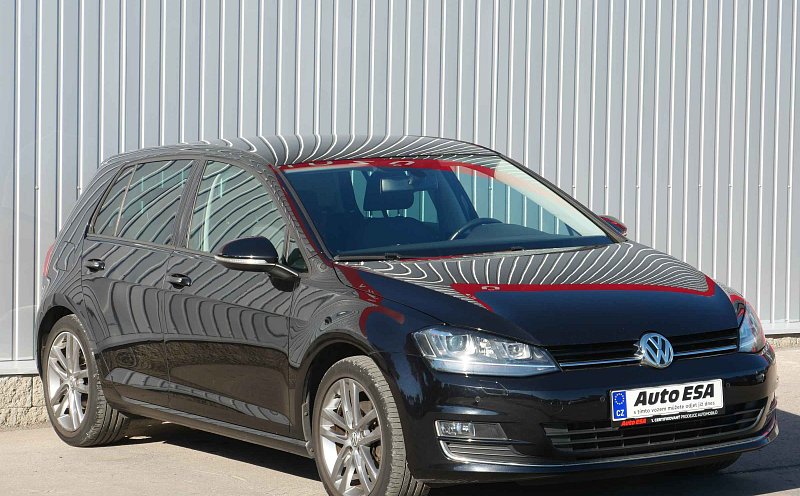 Volkswagen Golf 2.0 TDi Highline VII