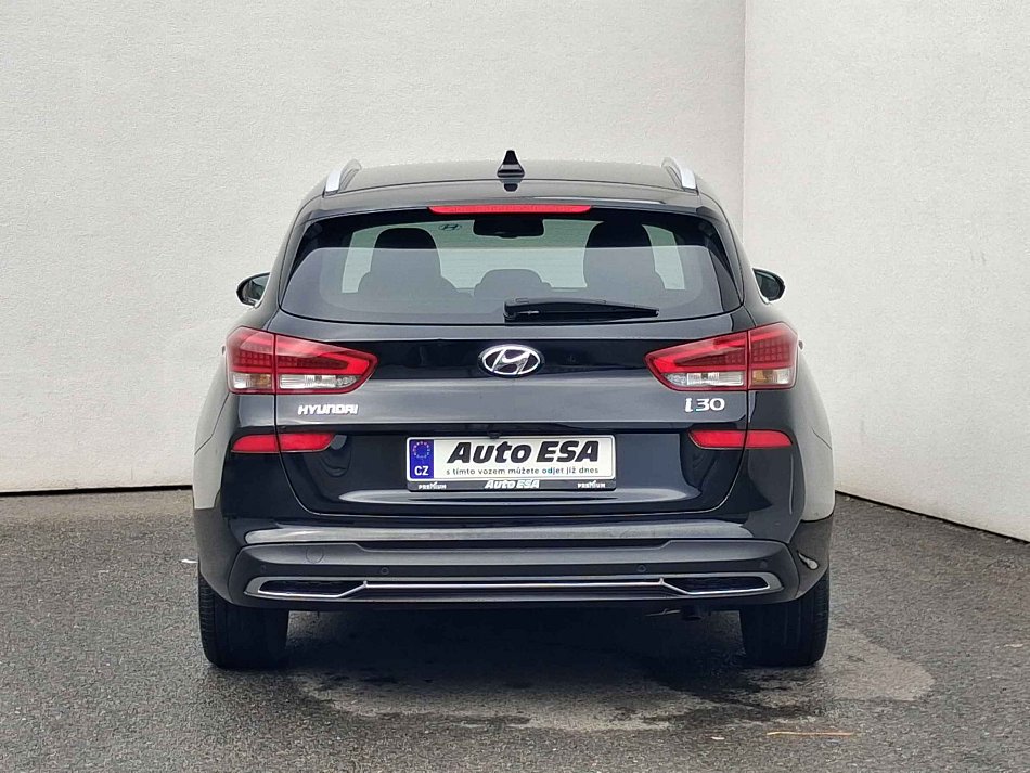Hyundai I30 1.5 i 