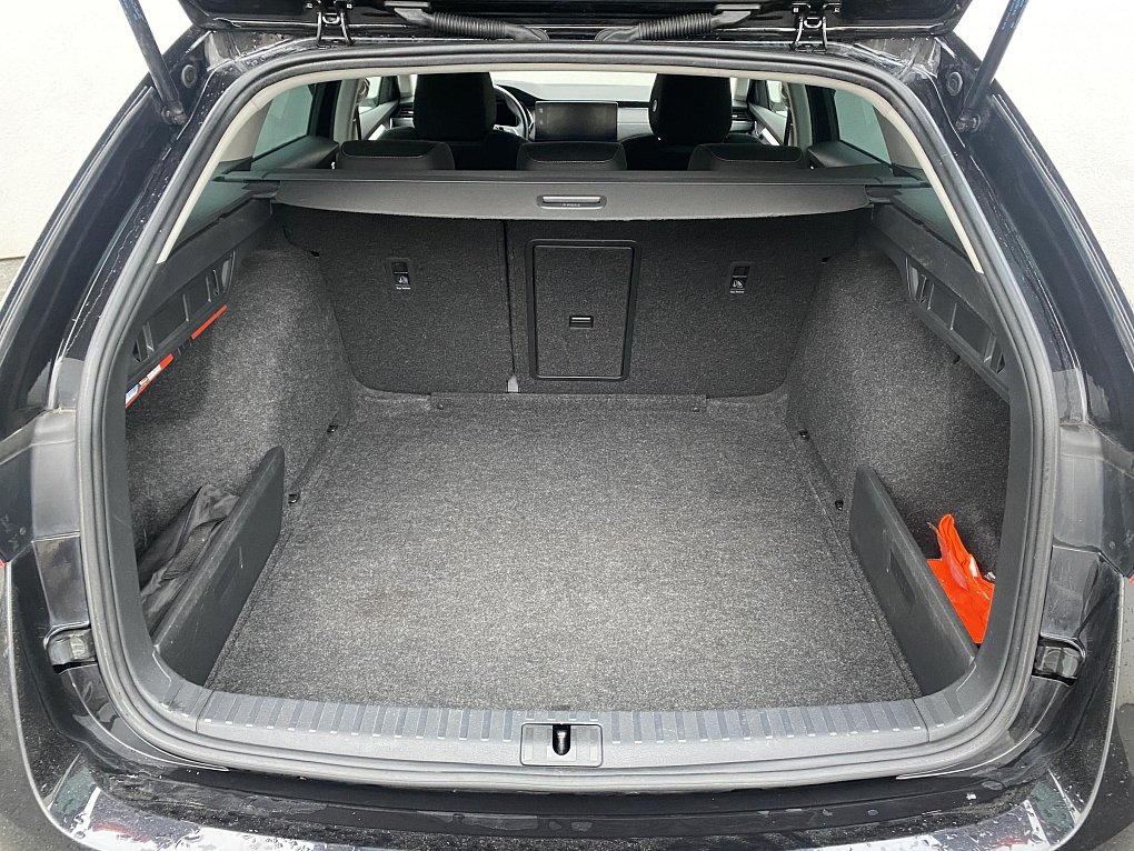 Škoda Octavia IV 2.0 TDi Style