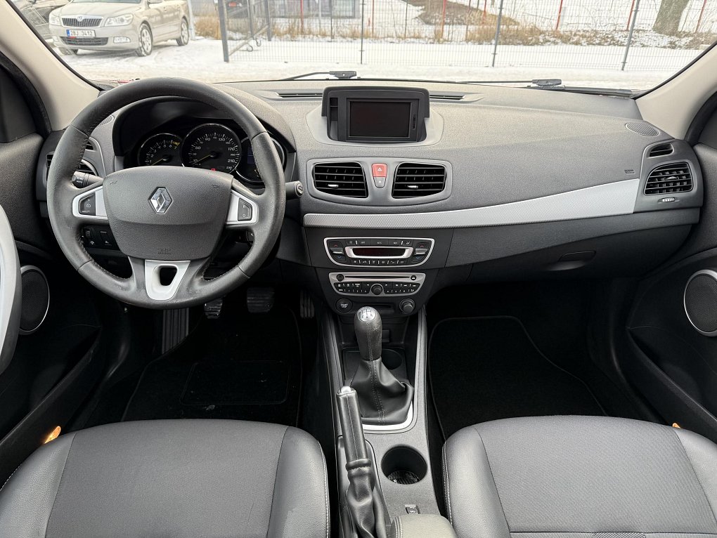 Renault Fluence 1.6i 