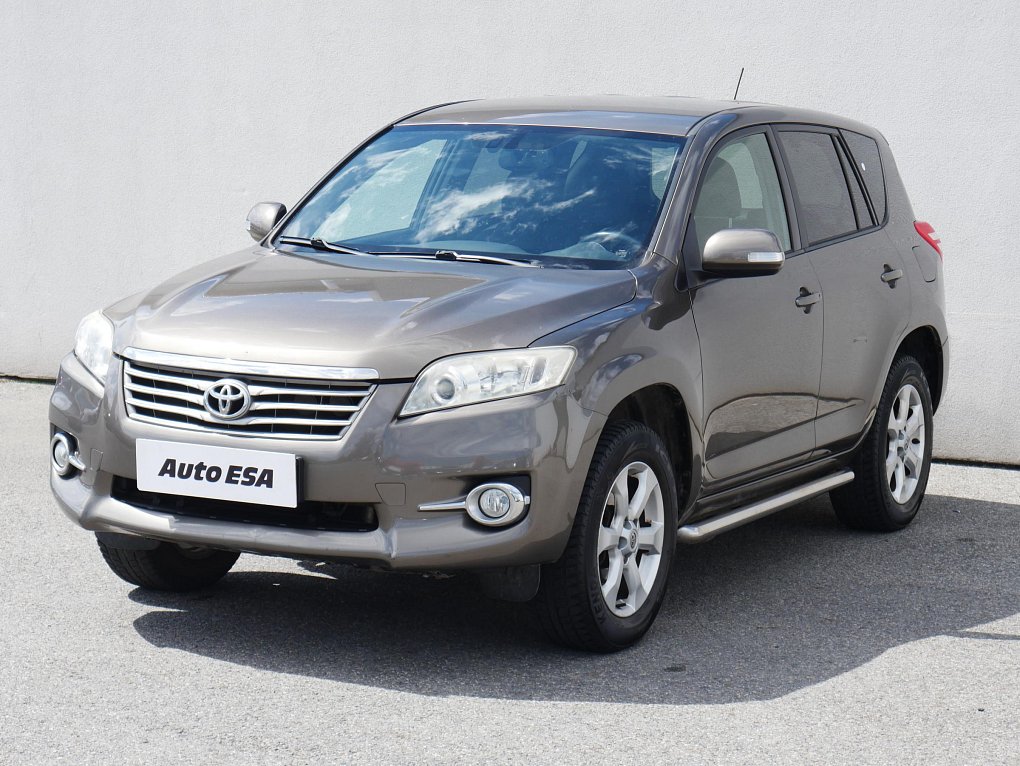 Toyota RAV4 2.0i  4X4