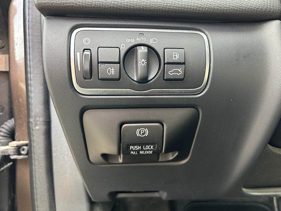 Volvo XC60 2.0 D Momentum