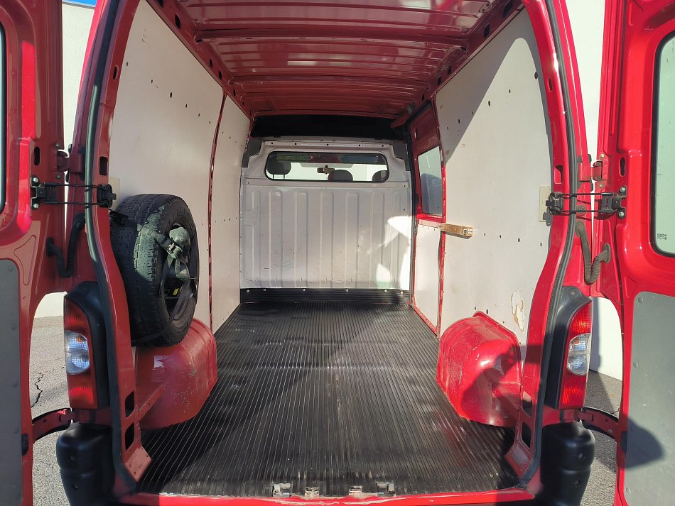Renault Master 2.5dCi  L2H2