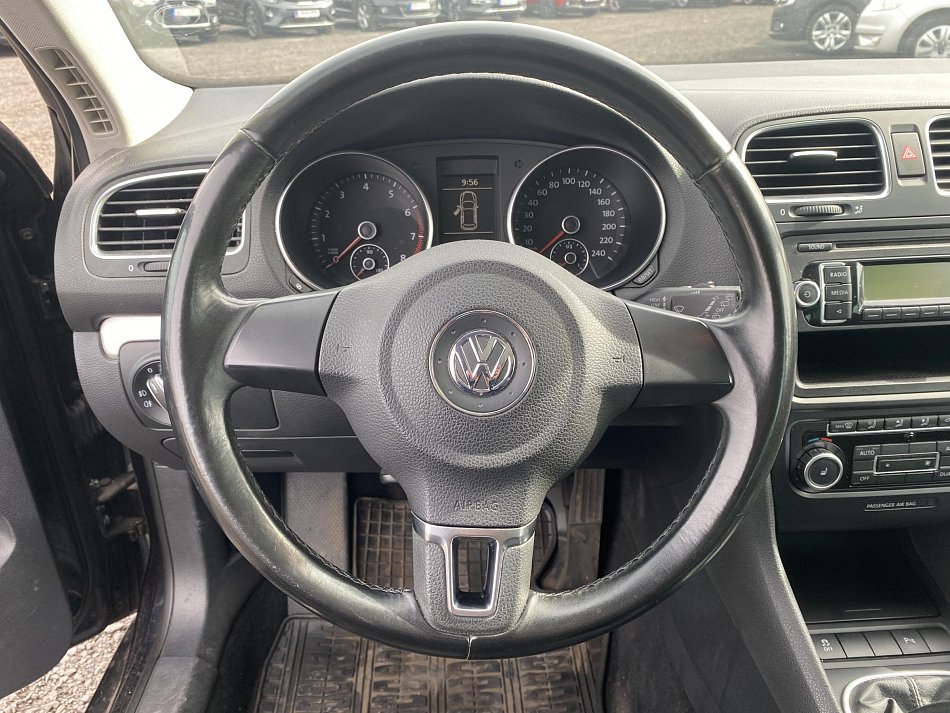 Volkswagen Golf 1.4TSI 