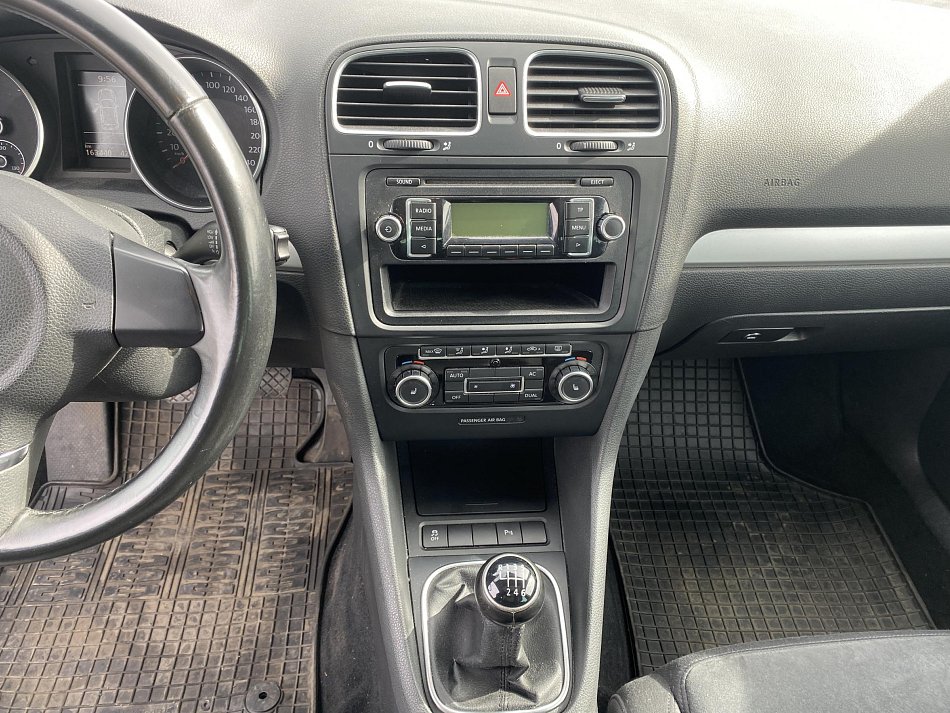 Volkswagen Golf 1.4TSI 