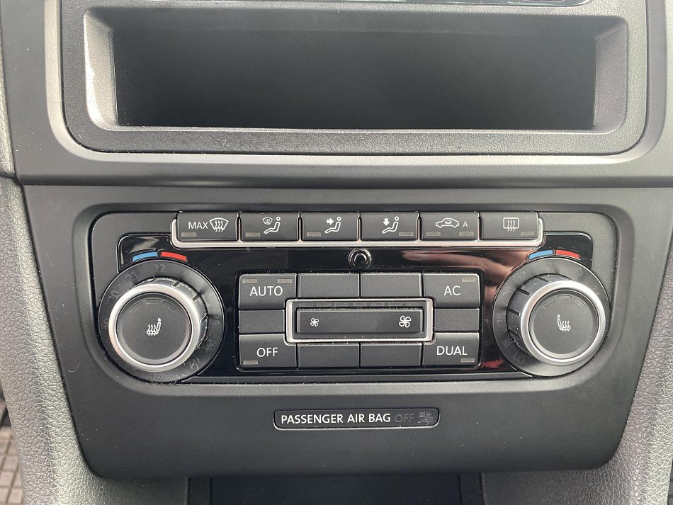 Volkswagen Golf 1.4TSI 