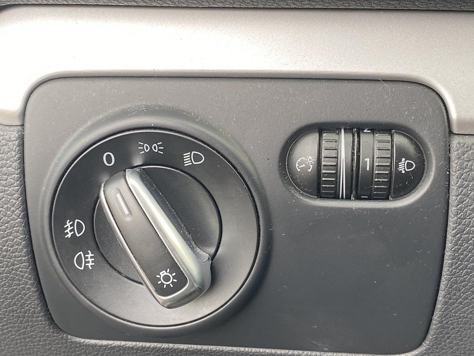 Volkswagen Golf 1.4TSI 
