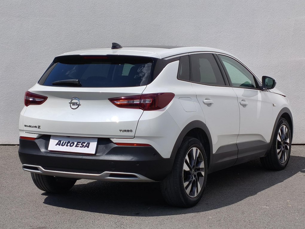Opel Grandland X 1.2 PT Innovation