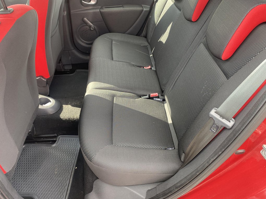 Renault Clio 1.2 i 