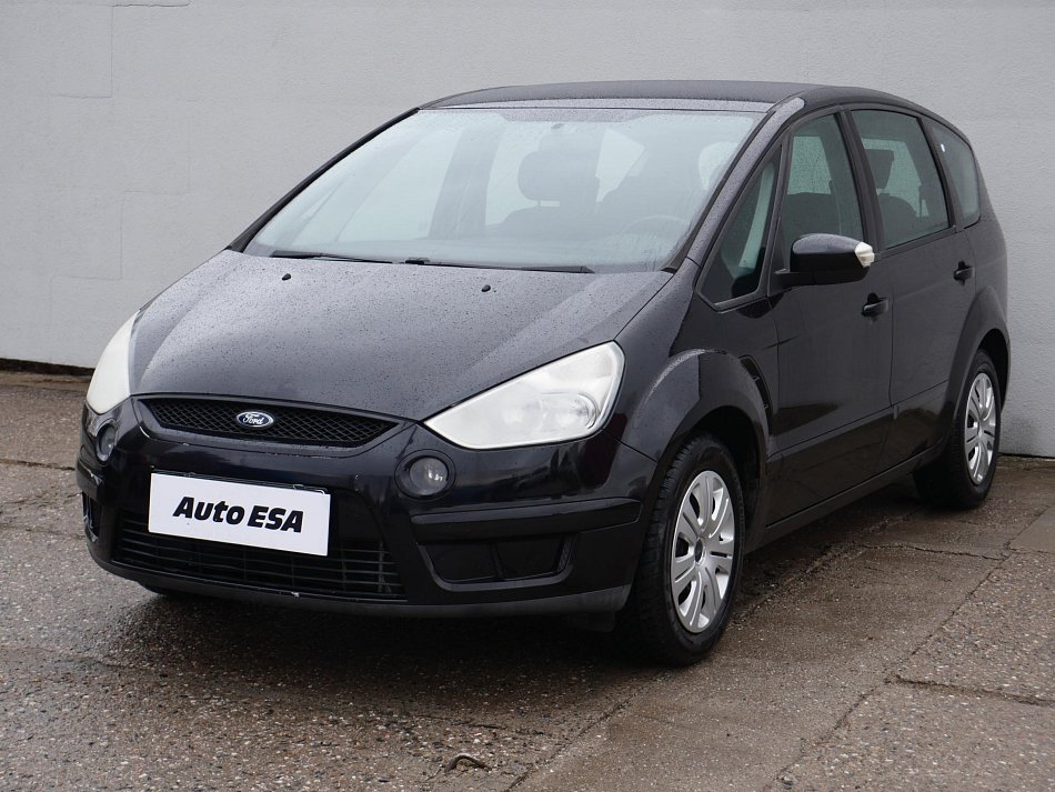 Ford S-MAX 2.0i 