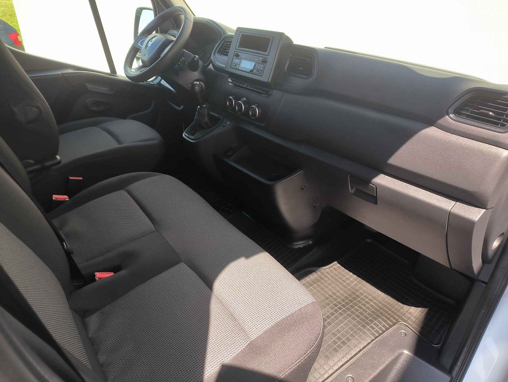 Renault Master 2.3dCi Cool L3H2
