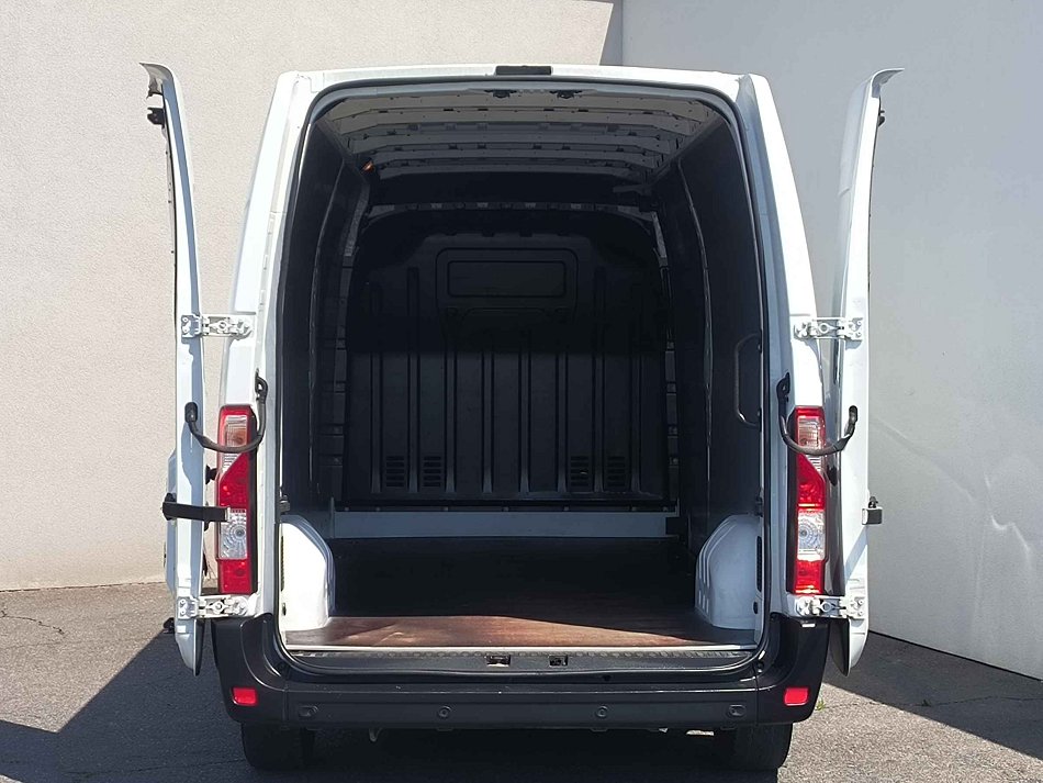 Renault Master 2.3dCi Cool L3H2