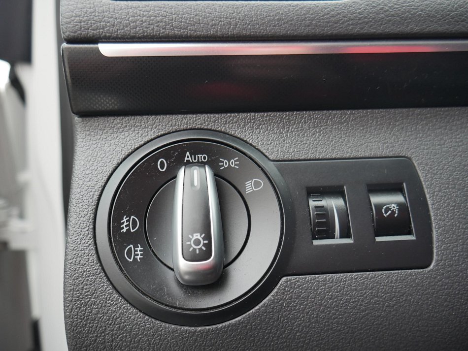 Volkswagen Touran 1.4 TSi 