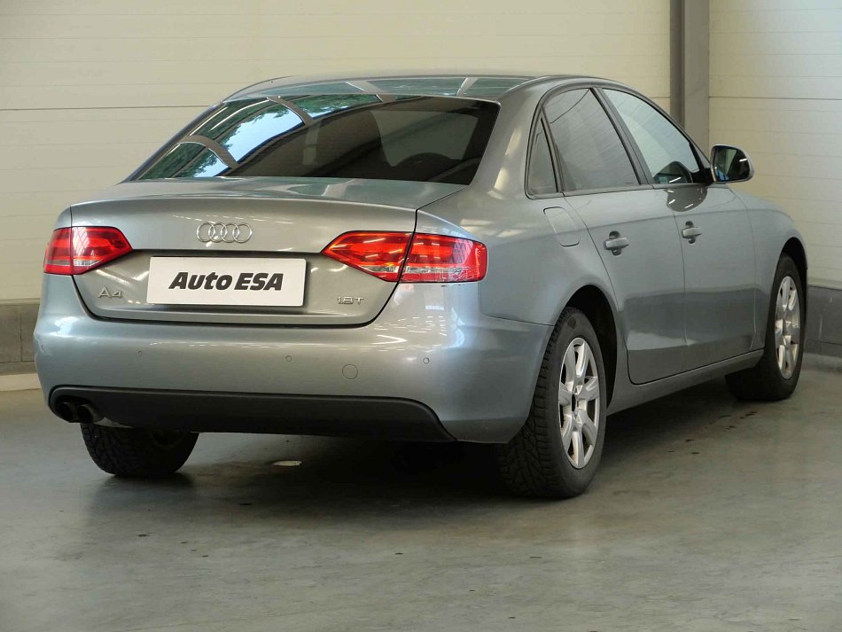 Audi A4 1.8 TFSi 