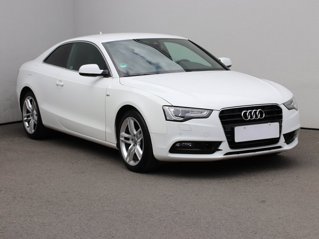 Audi A5 2.0 TDi  quattro s-tronic