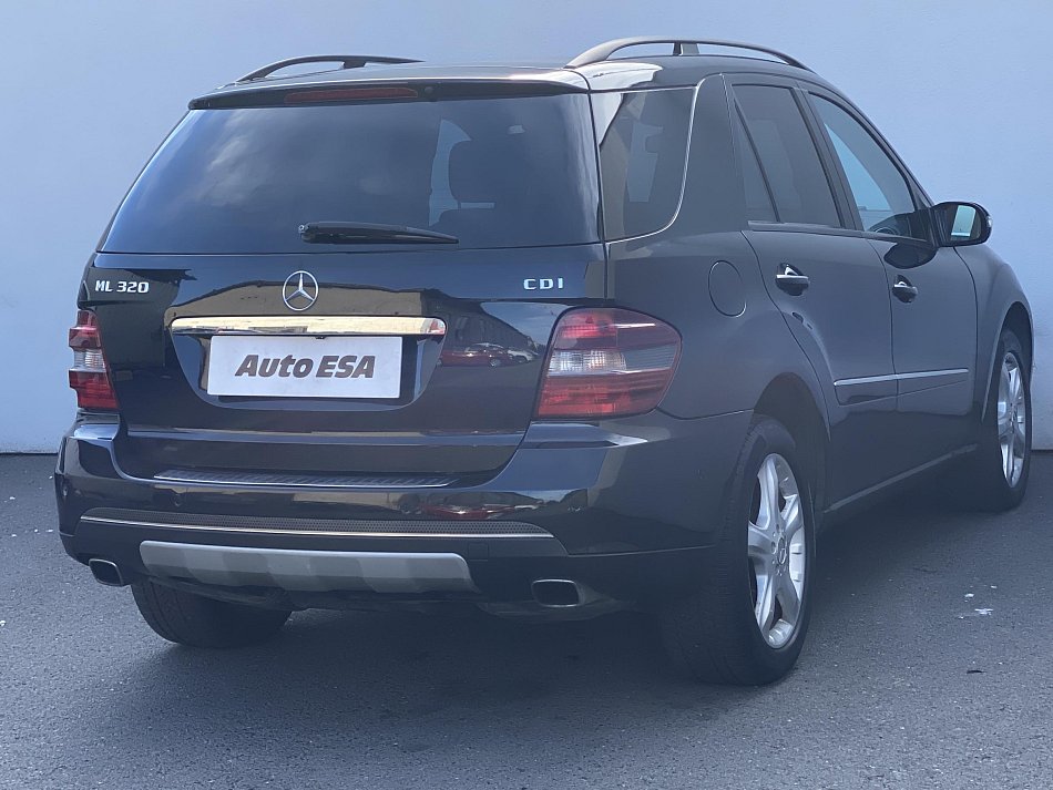 Mercedes-Benz Třída M 3.0 CDi  ML320 4Matic