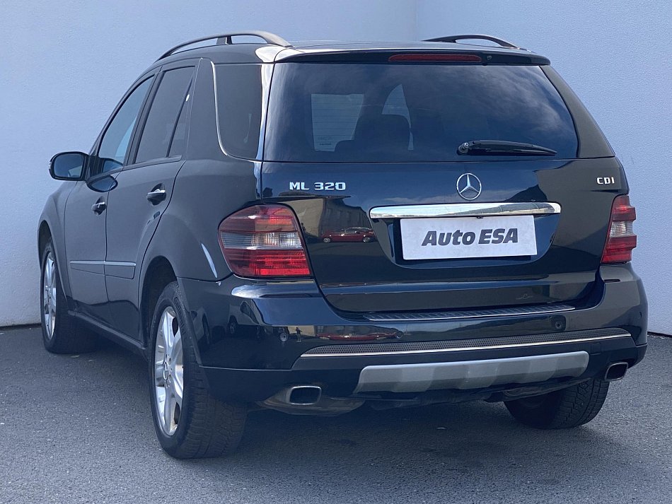 Mercedes-Benz Třída M 3.0 CDi  ML320 4Matic