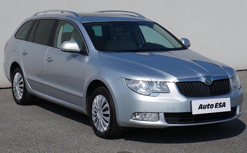 Škoda Superb II 2.0TDi Elegance
