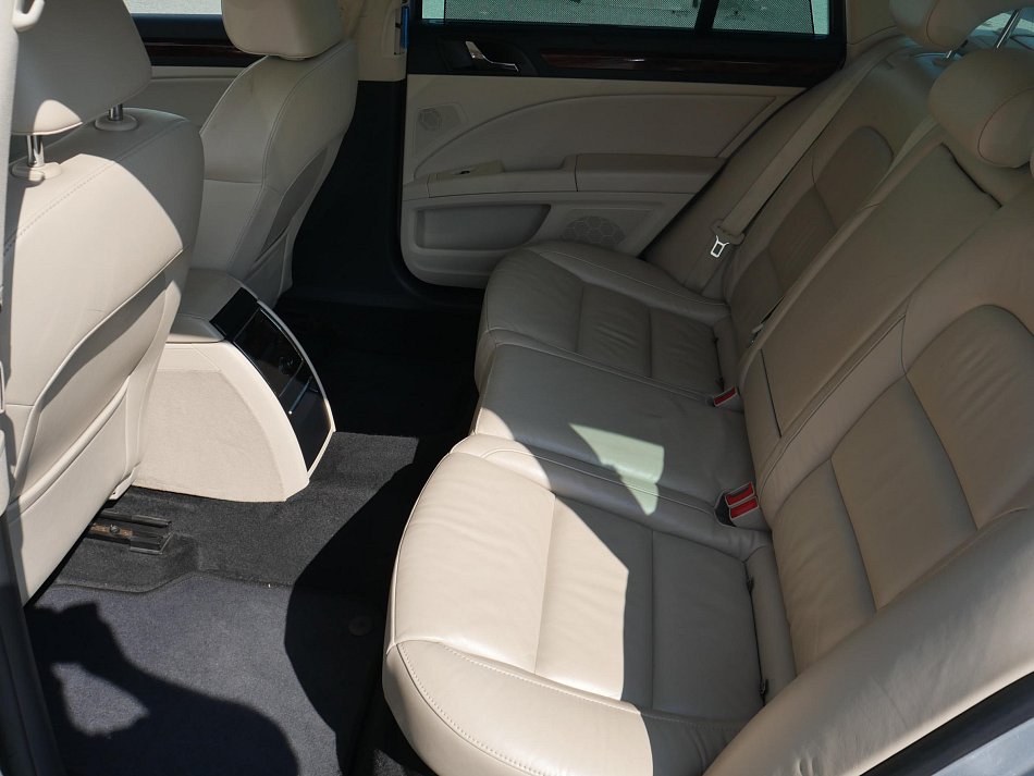 Škoda Superb II 2.0TDi Elegance