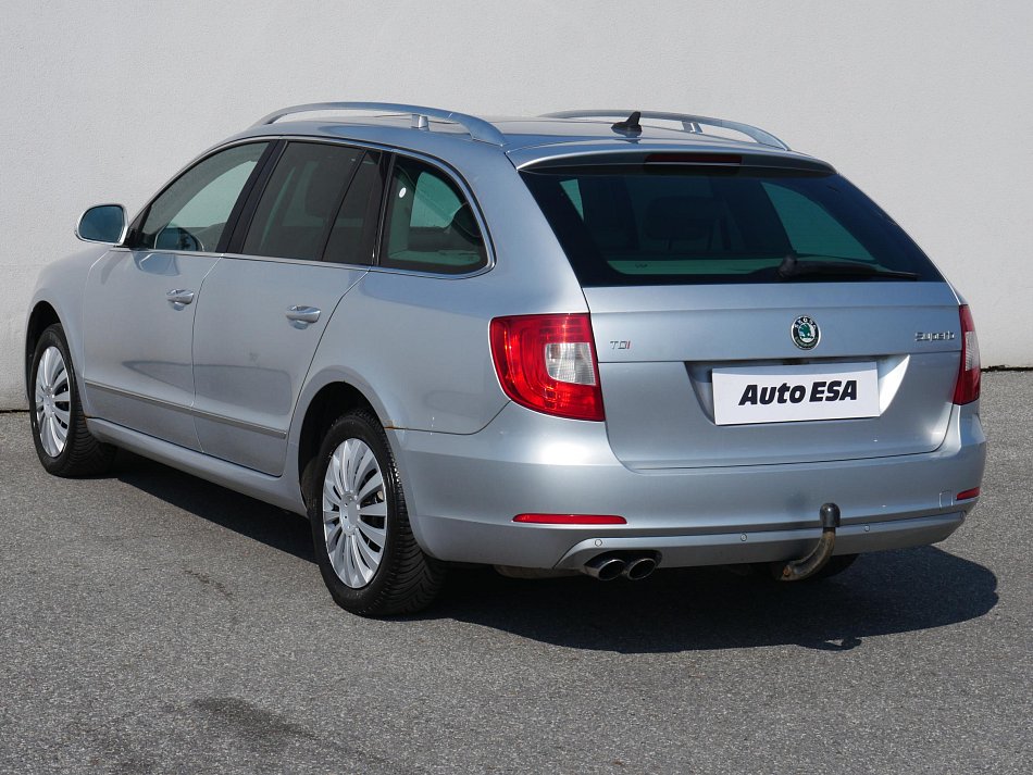 Škoda Superb II 2.0TDi Elegance