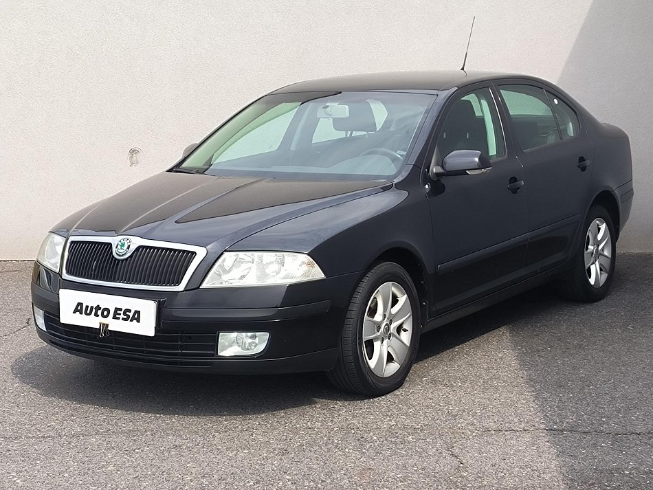 Škoda Octavia II 1.6 FSI Elegance