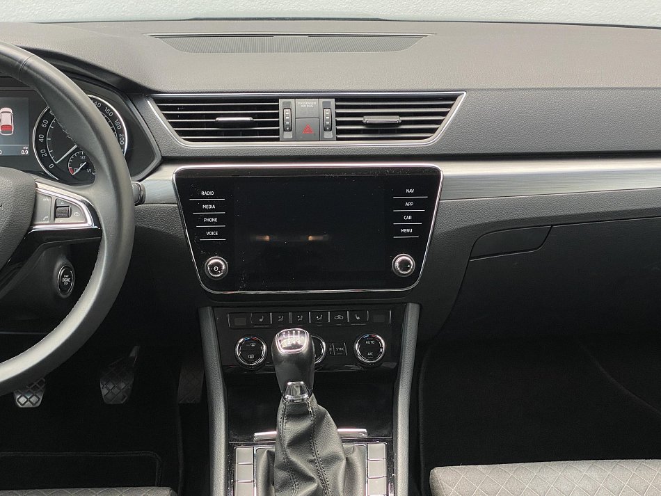 Škoda Superb III 1.8 TSi Style