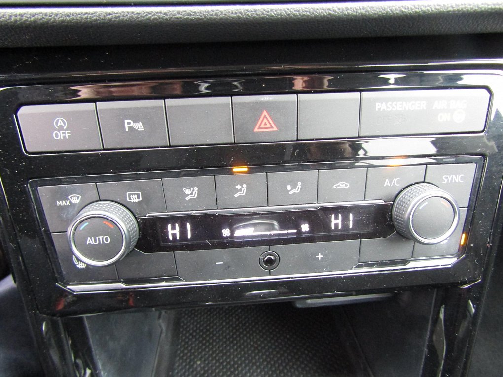 Volkswagen T-Cross 1.0 TSi Style