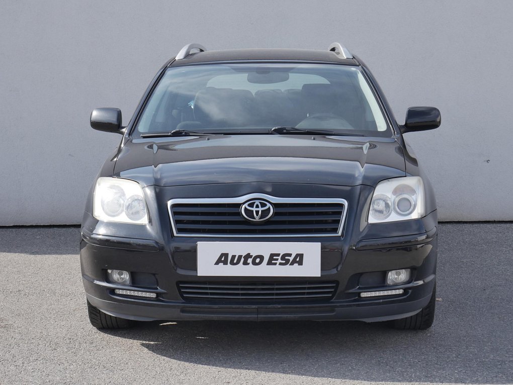 Toyota Avensis 1.8 i 