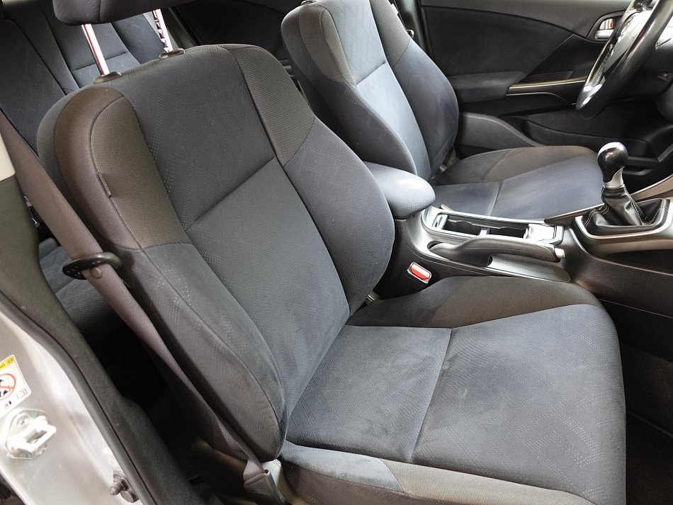Honda Civic 1.4i 