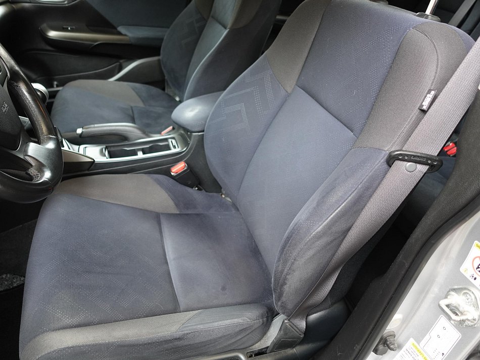 Honda Civic 1.4i 