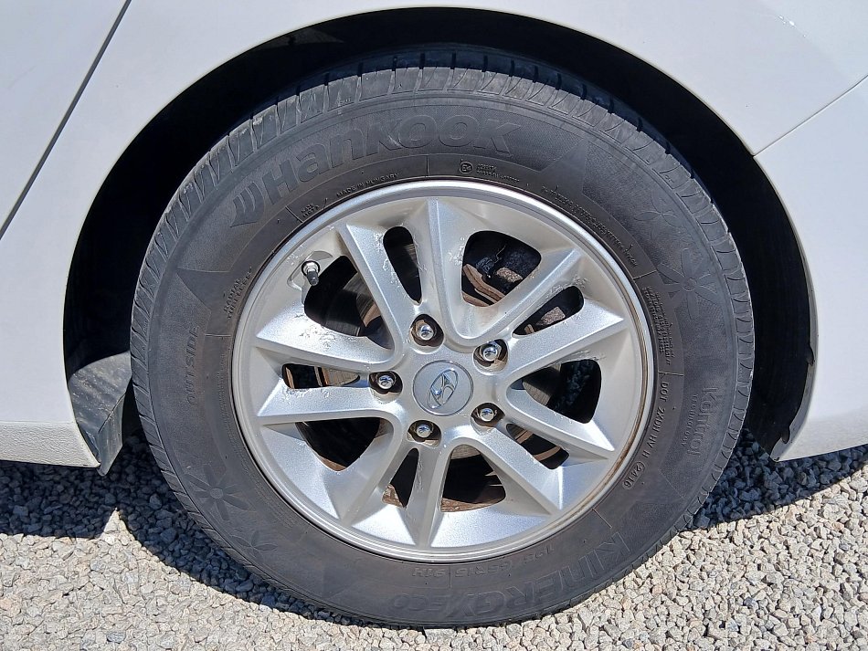 Hyundai I30 1.6i 