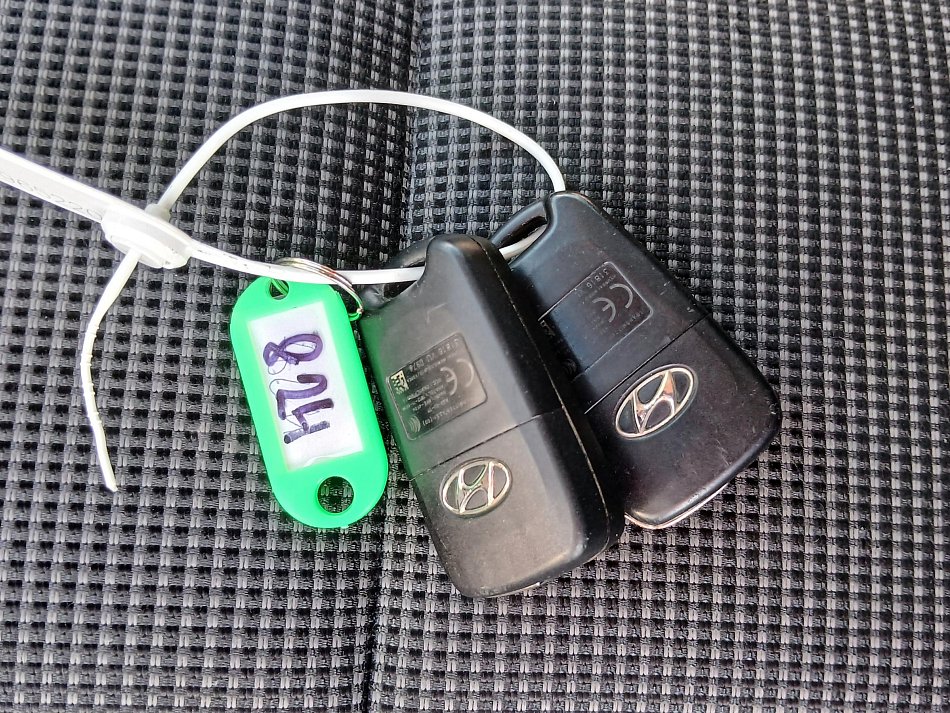 Hyundai I30 1.6i 