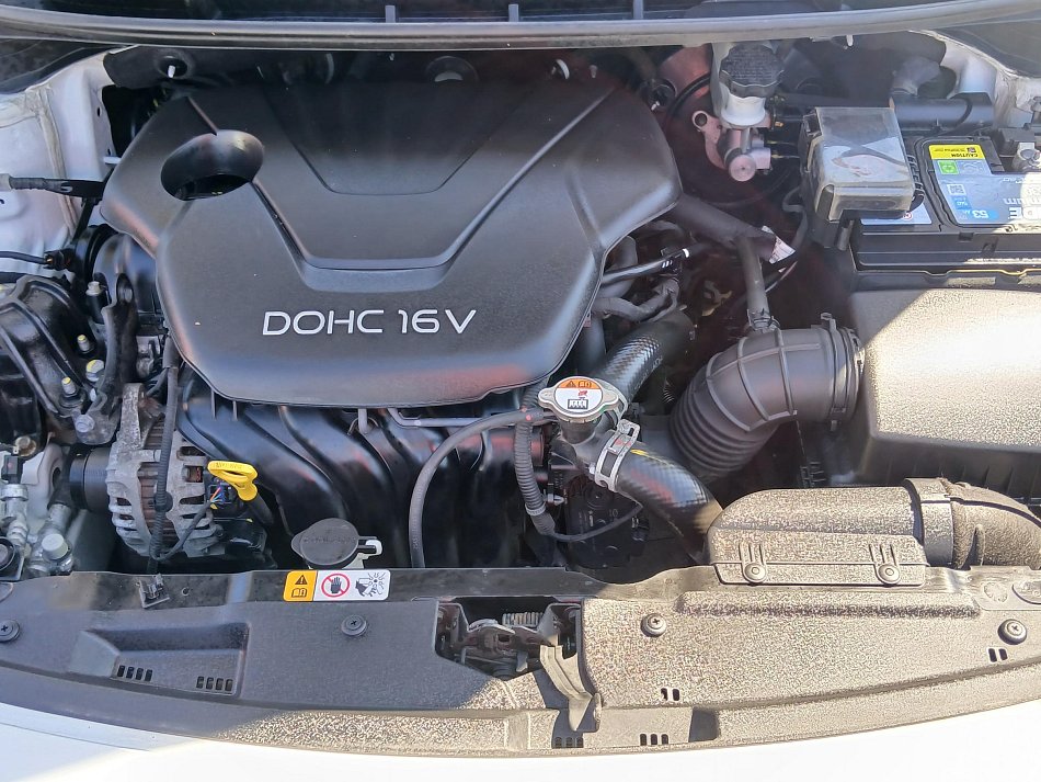 Hyundai I30 1.6i 
