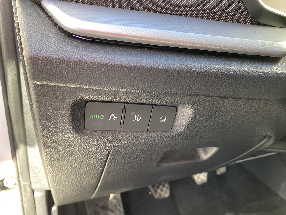 Škoda Octavia IV 1.5 TSi Style