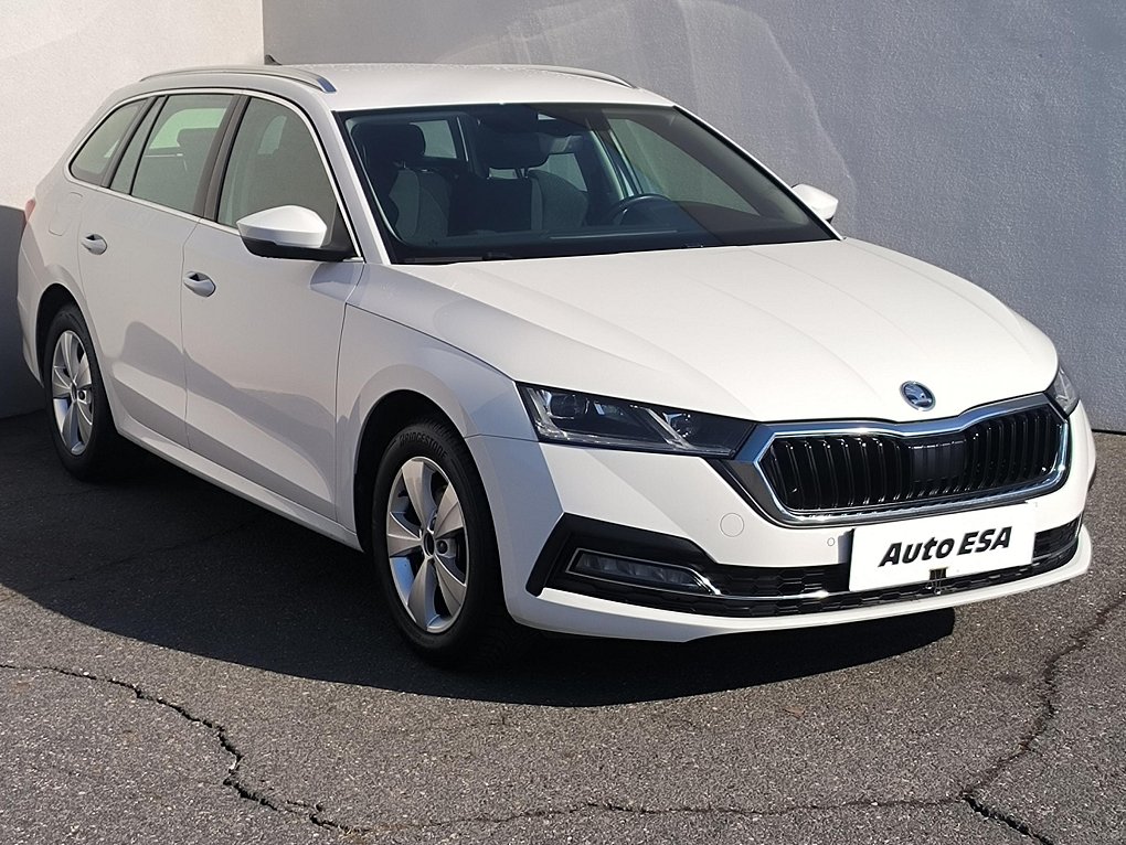 Škoda Octavia IV 1.5 TSI Style