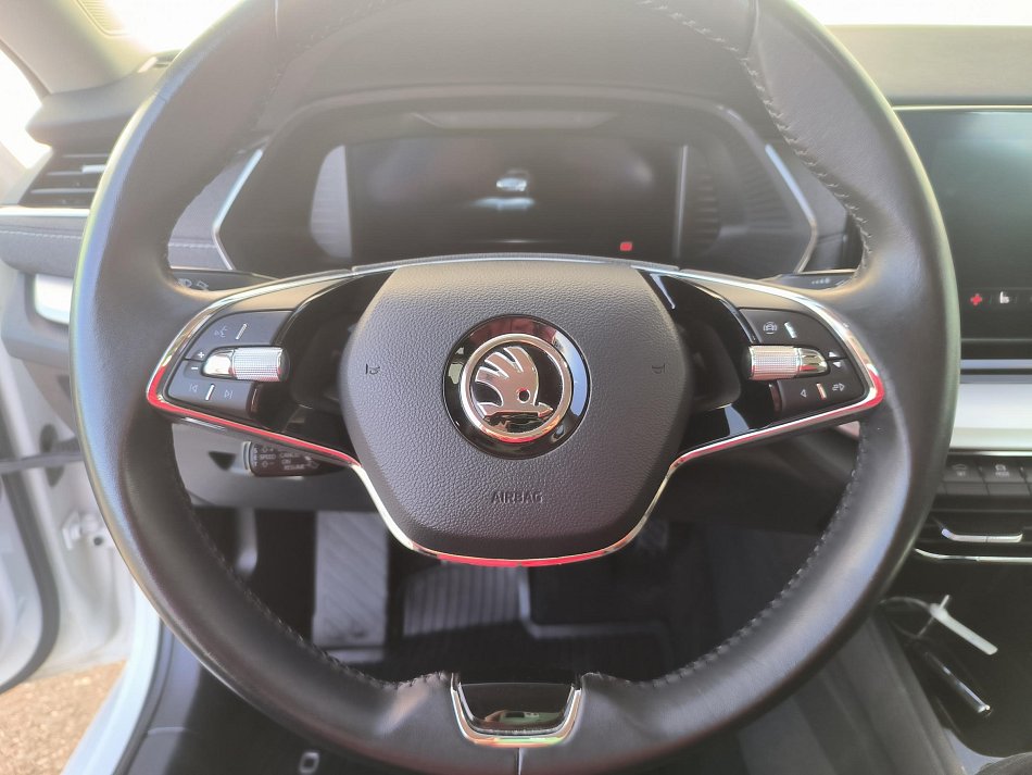 Škoda Octavia IV 1.5 TSI Style