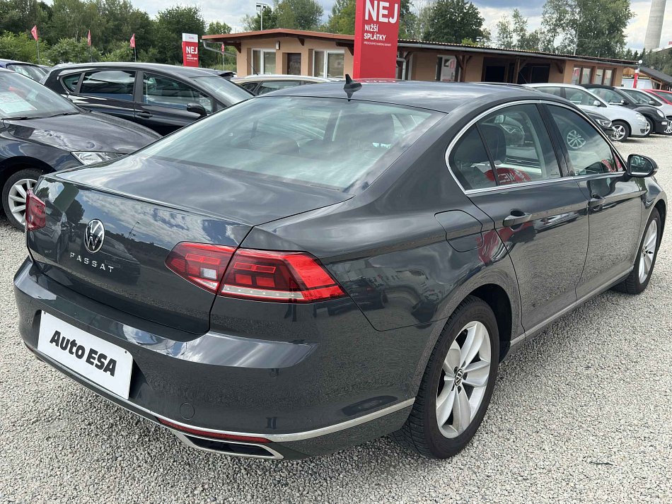 Volkswagen Passat 2.0TDi Elegance