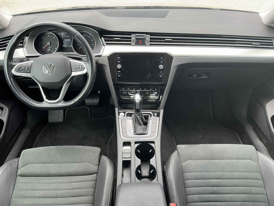 Volkswagen Passat 2.0TDi Elegance