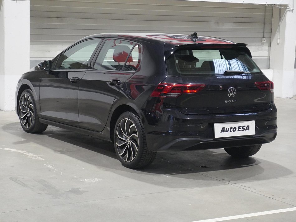 Volkswagen Golf 1.5 TSi Life