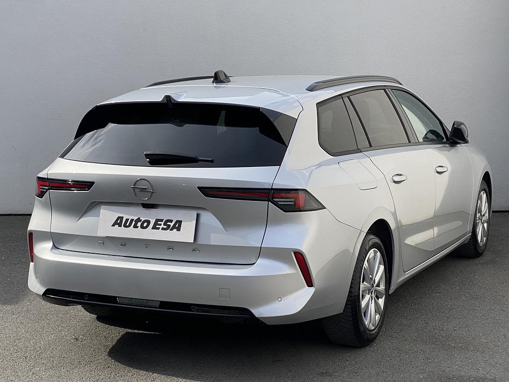 Opel Astra 1.5 CDTi Elegance