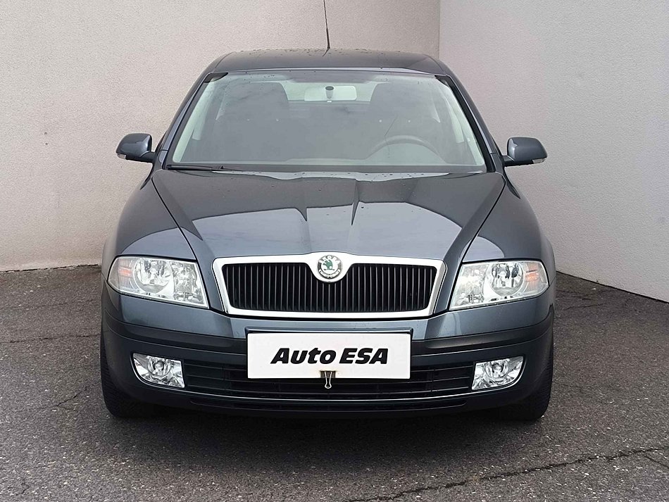 Škoda Octavia II 1.6MPi Ambition