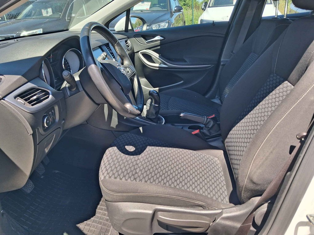Opel Astra 1.6 CDTi Enjoy