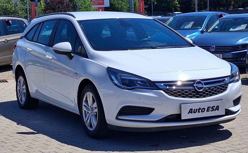 Opel Astra 1.6 CDTi Enjoy