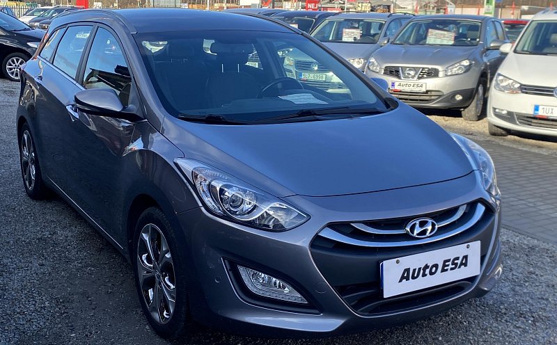 Hyundai I30 1.6 i 