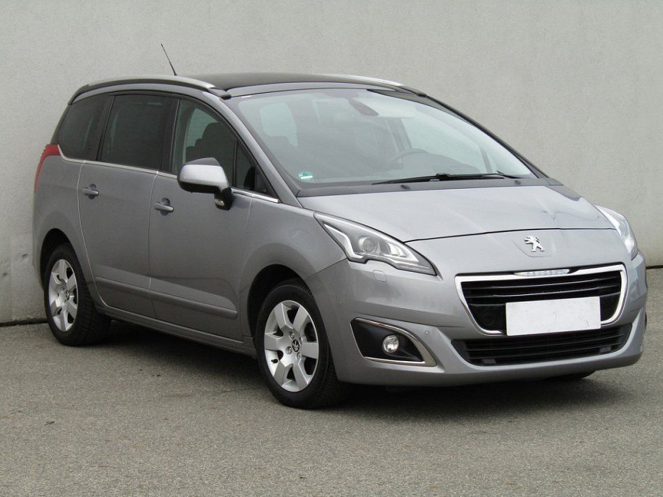 Peugeot 5008 1.6hdi 