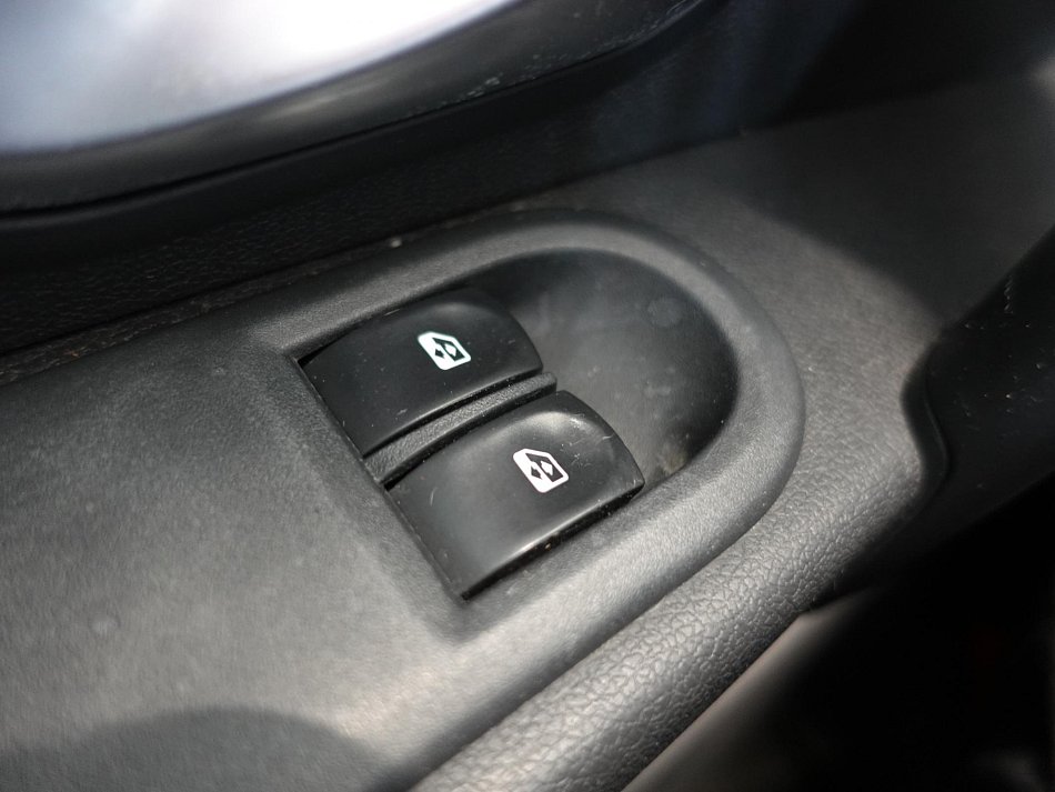 Renault Clio 1.6i 