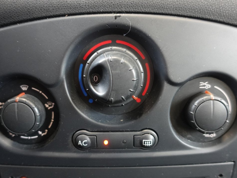 Renault Clio 1.6i 