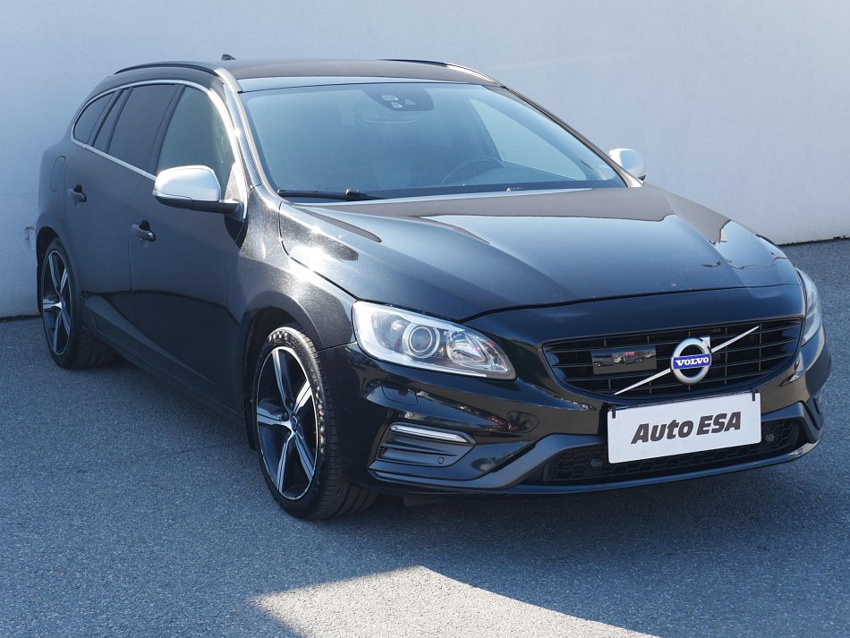 Volvo V60 2.0 D R-design